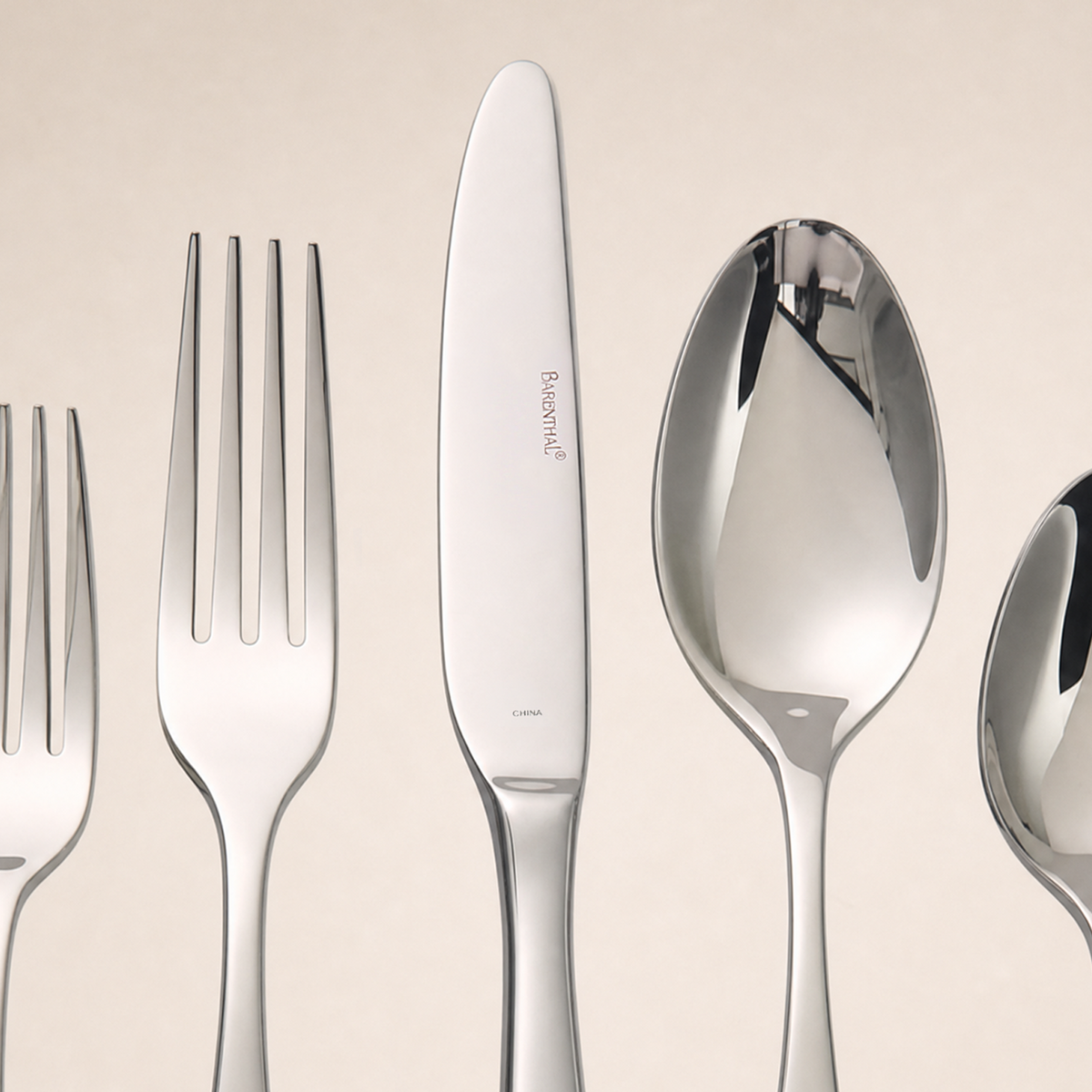 Motion 20-Piece Silverware Set, Service for 4