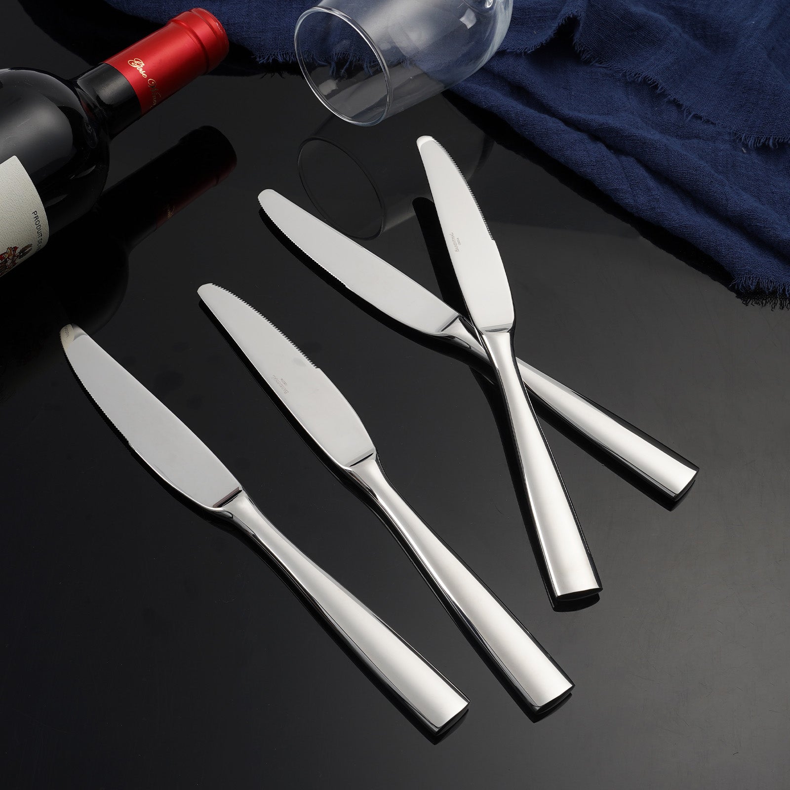 Barenthal 4-piece dinner knife set, featuring smooth stainless steel blades with elegant design, ideal for formal dining.