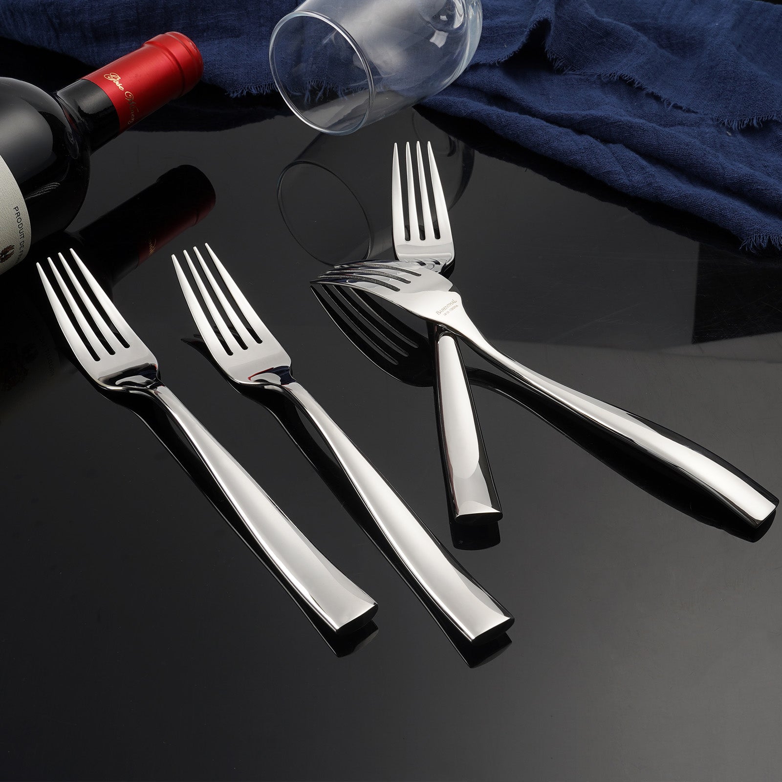 Barenthal 4-piece elegant stainless steel dinner fork set, perfect for formal dining and family gatherings.