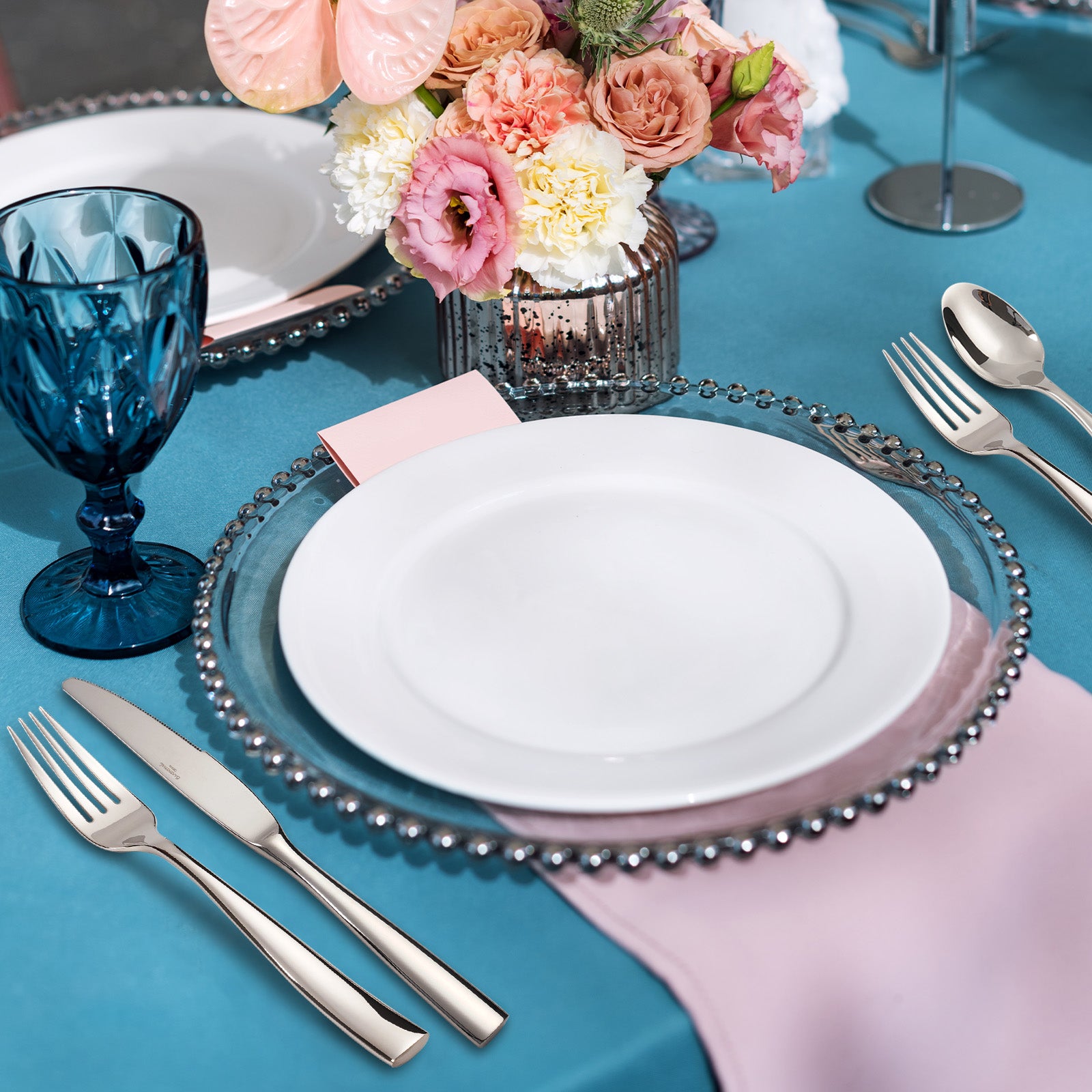 Barenthal 4-piece dinner knife set, elegant stainless steel cutlery, perfect for home and formal dining tables.