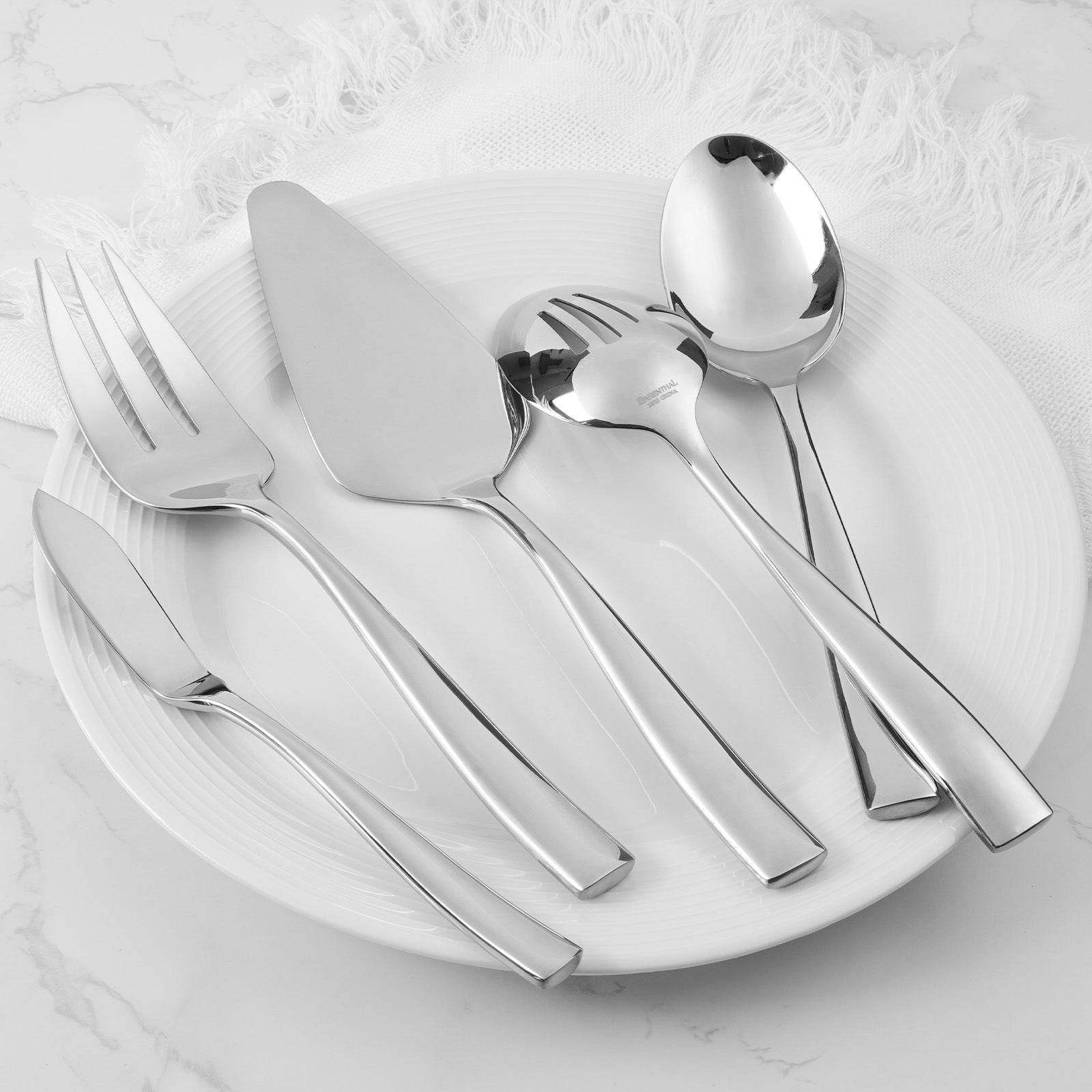 Barenthal Marin Mirror 5-Piece Tableware Set, elegant cutlery with exquisite decorative details, suitable for family and formal occasions.